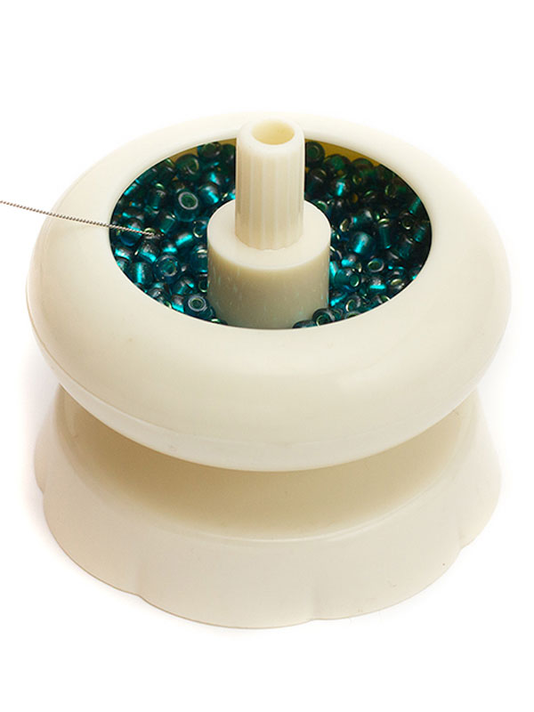 Plastic Bead Spinner With Bead Needle